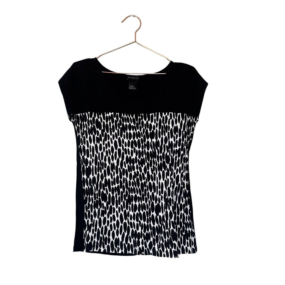 Ann Taylor factory sleeveless blouse size small